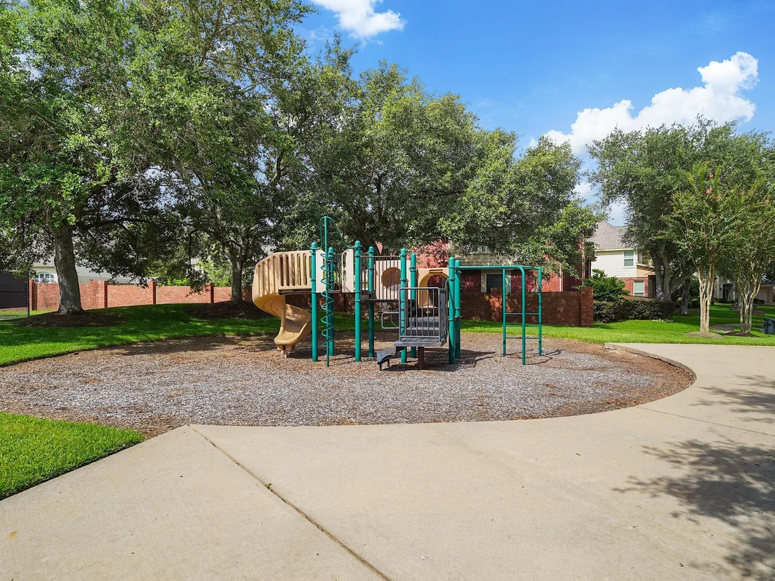 Photo of 3907 Garnet Falls
