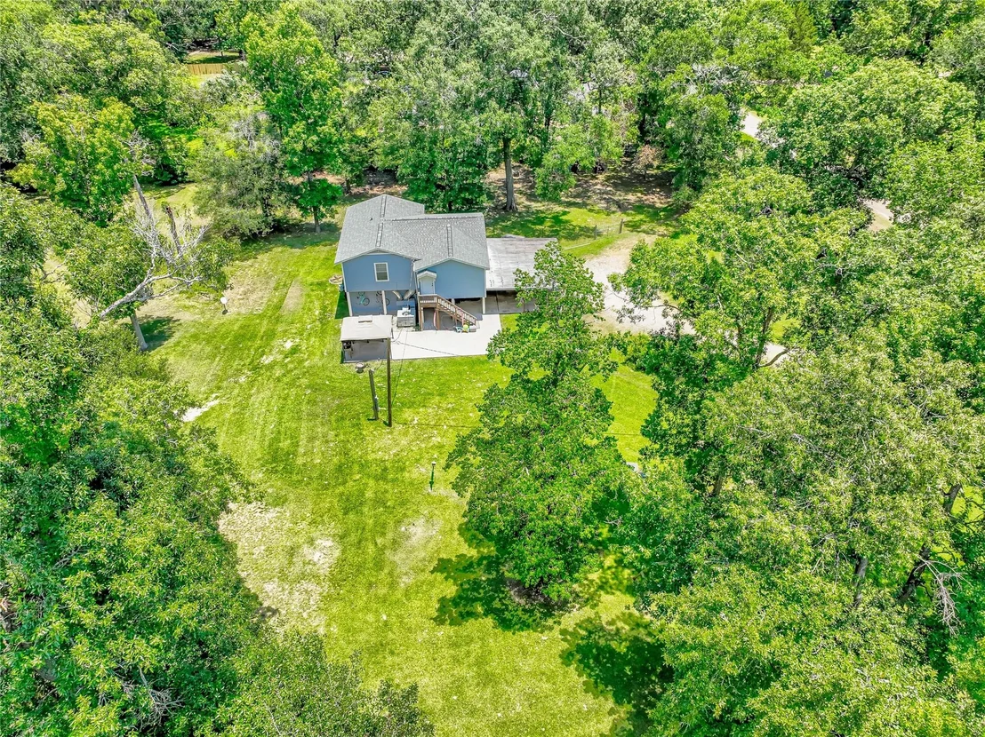 Photo of 445 County Road 3183 Road