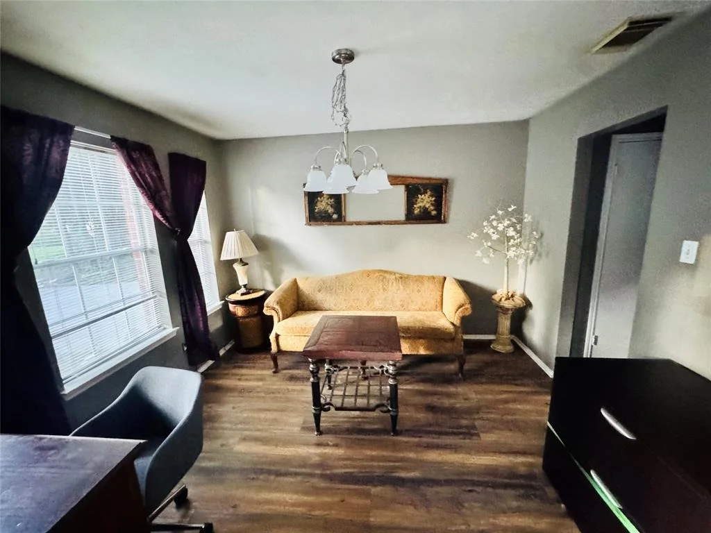 Photo of 2702 Dovewood Lane