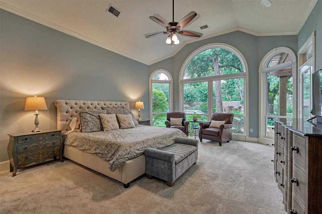 Photo of 18 Treevine Court