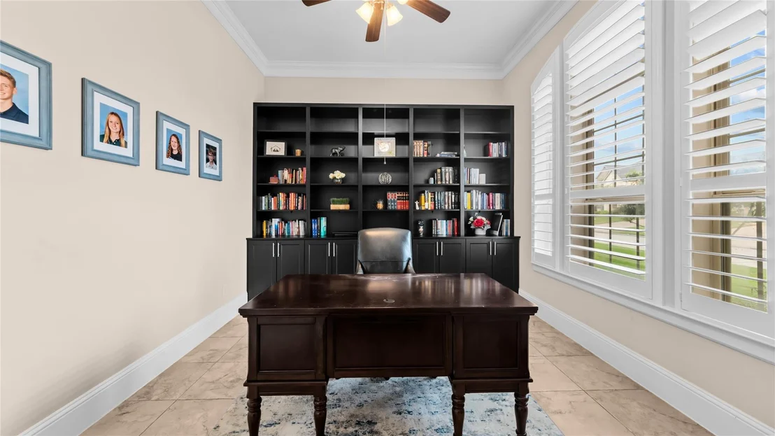 Photo of 6815 Birdseye Maple Lane