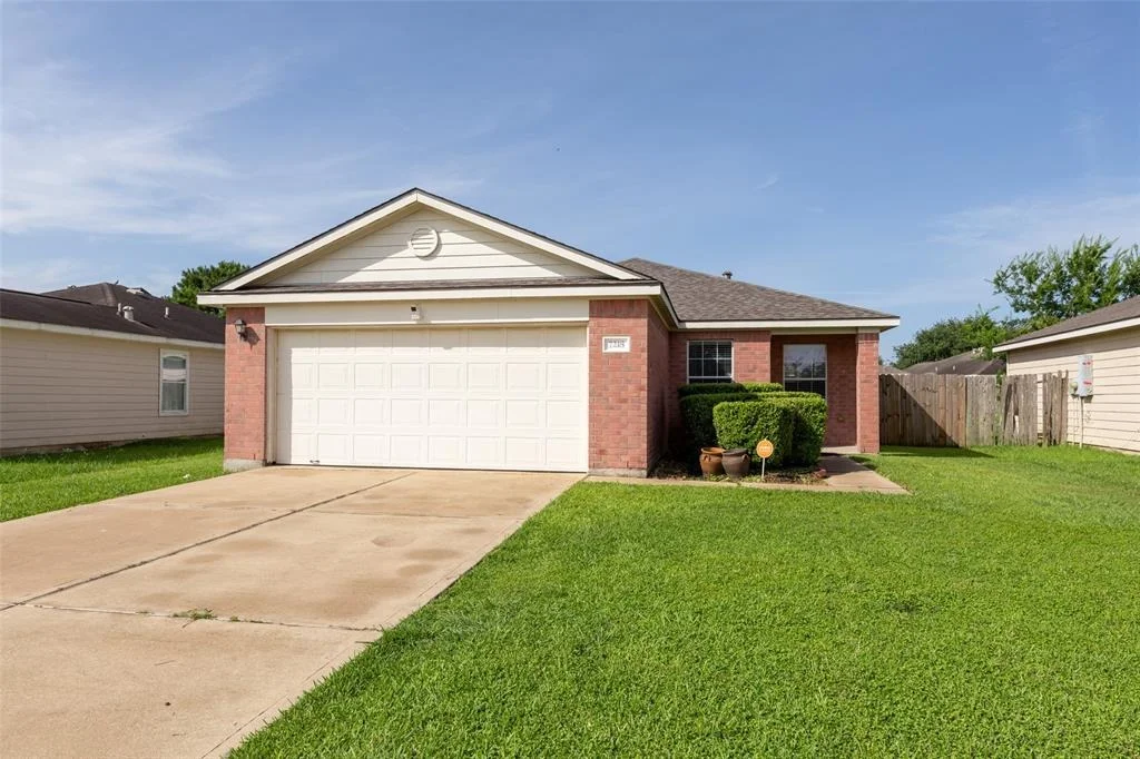 Photo of 7218 Orange Tree Lane