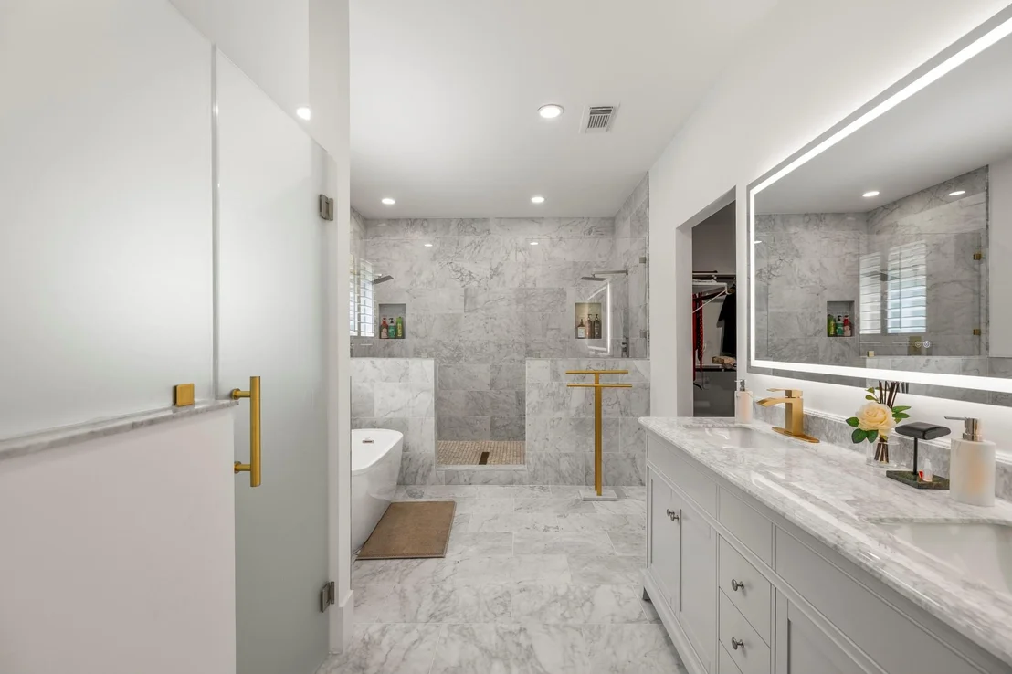 Photo of 31219 Edgewater Drive