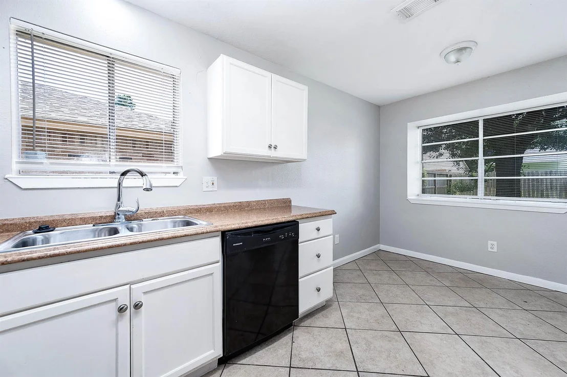 Photo of 4827 Tealgate Drive