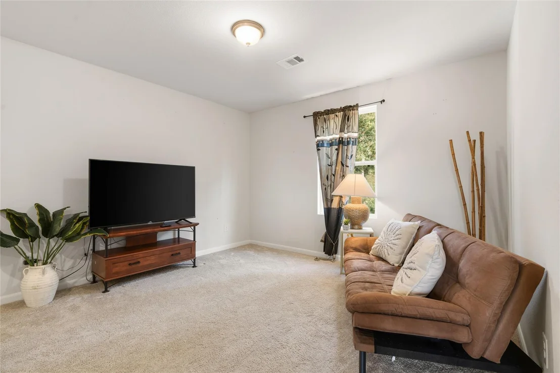 Photo of 10130 Cerritos Drive