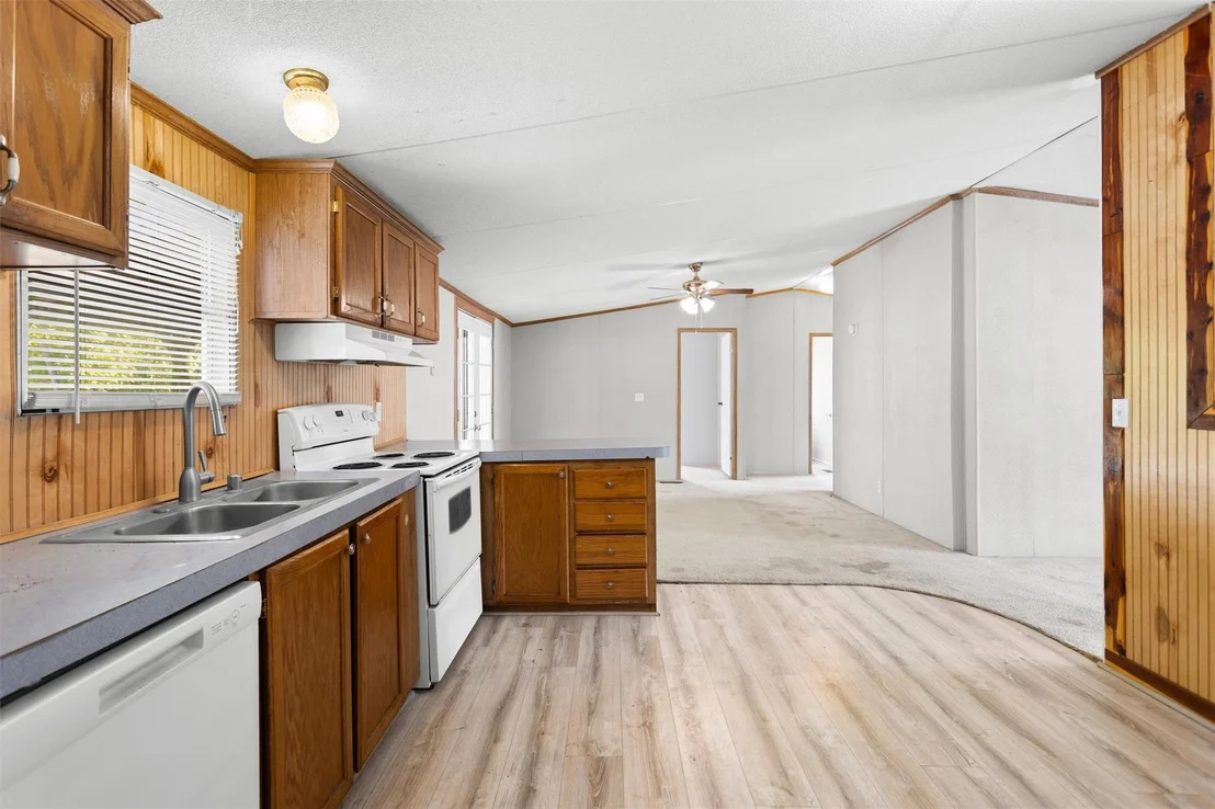 Photo of 14260 Shadow Bay Drive