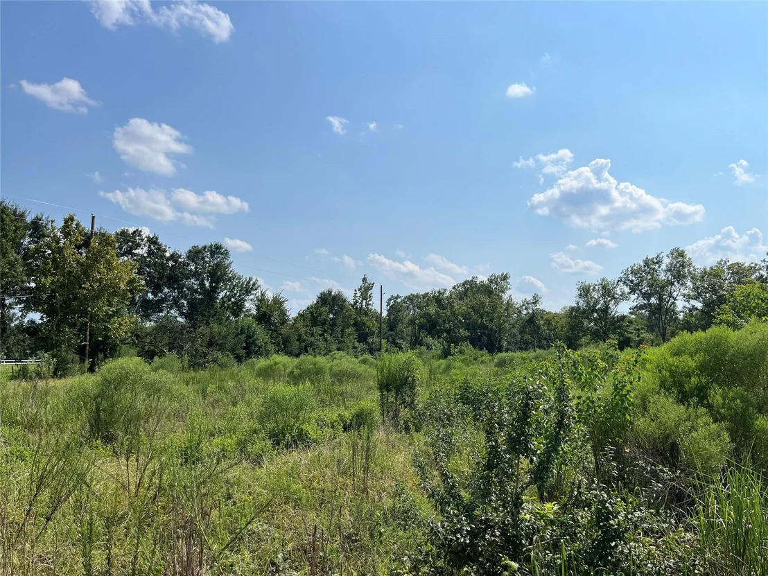 Photo of 5757 Burnett Road