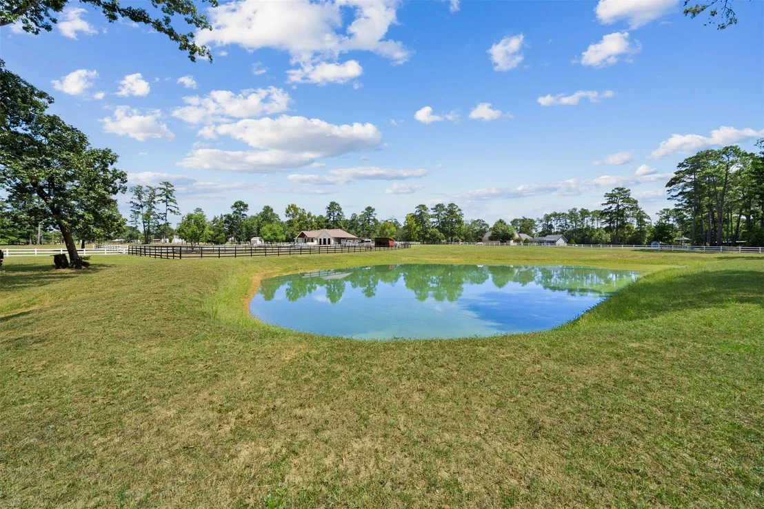Photo of 46509 Mcgill Road