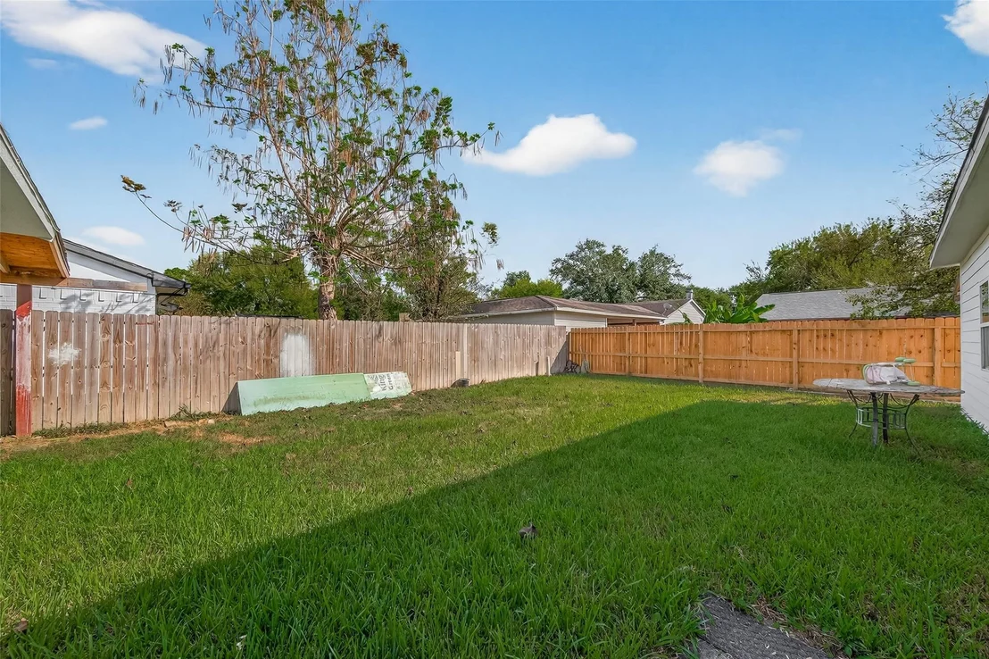 Photo of 5039 Shadowridge Drive