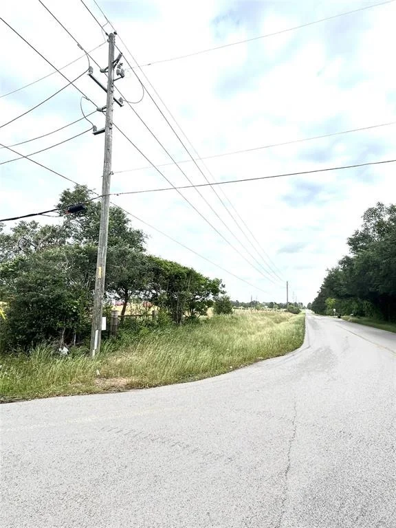 Photo of 15057 Mathis Road