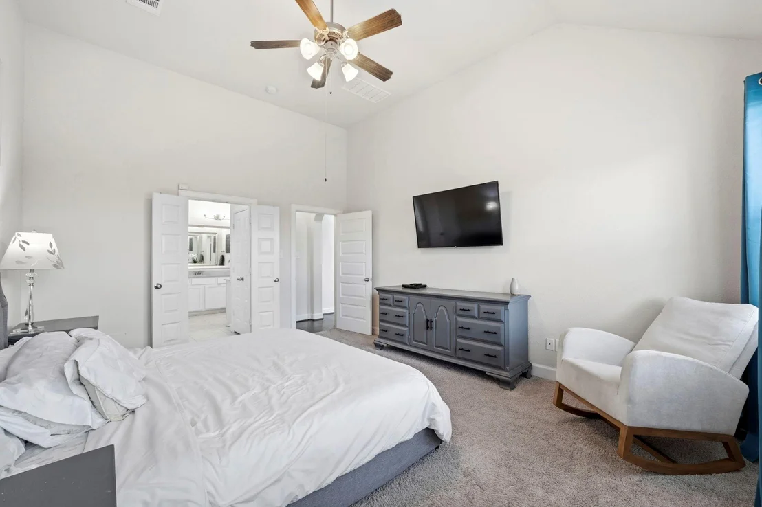 Photo of 7618 Trailing Oaks Drive