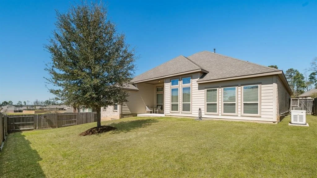 Photo of 320 Black Walnut Court