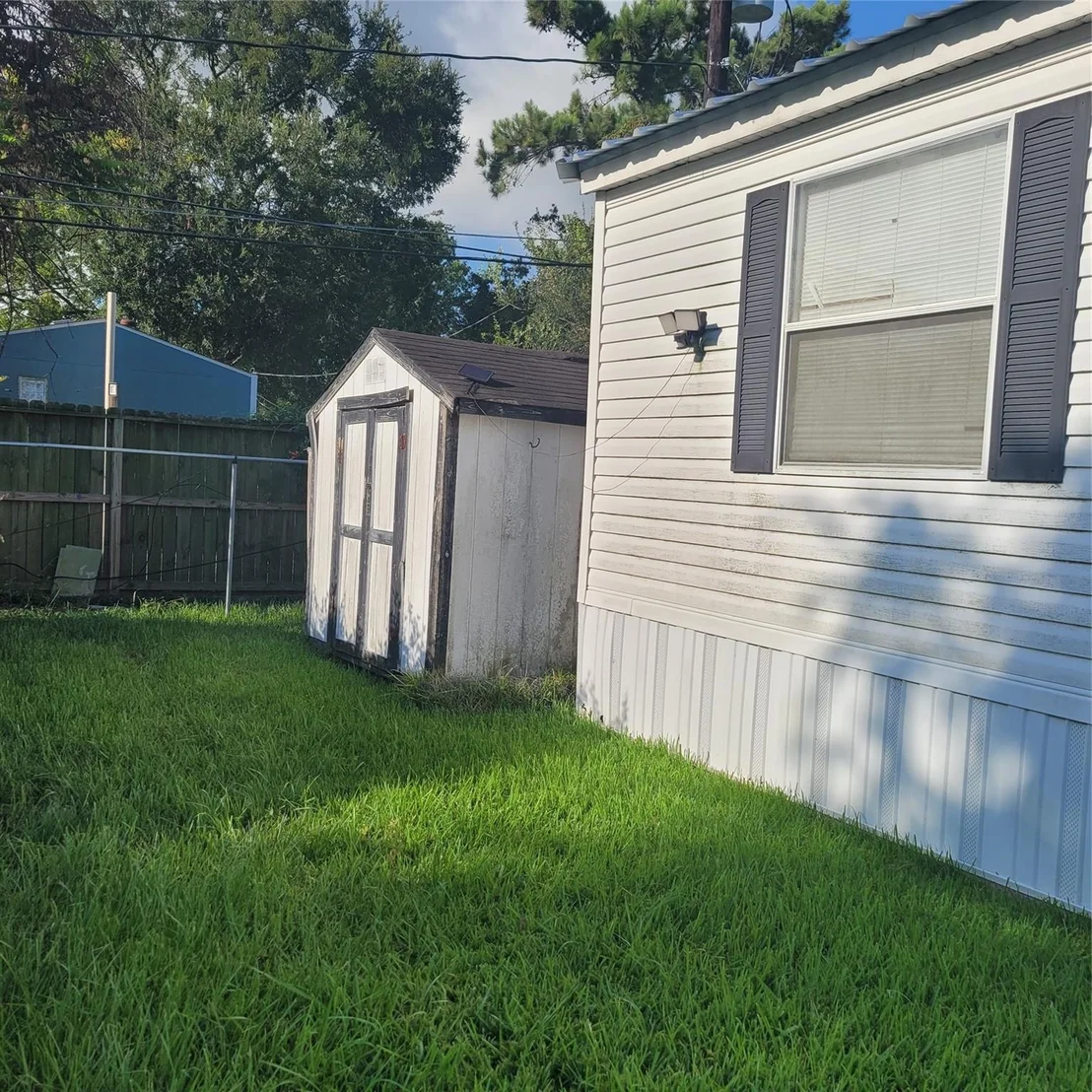 Photo of 9934 Cedar Landing Drive