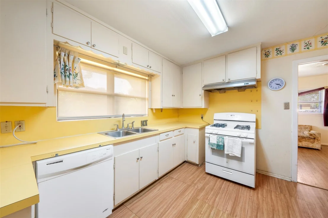 Photo of 5801 Jason Street