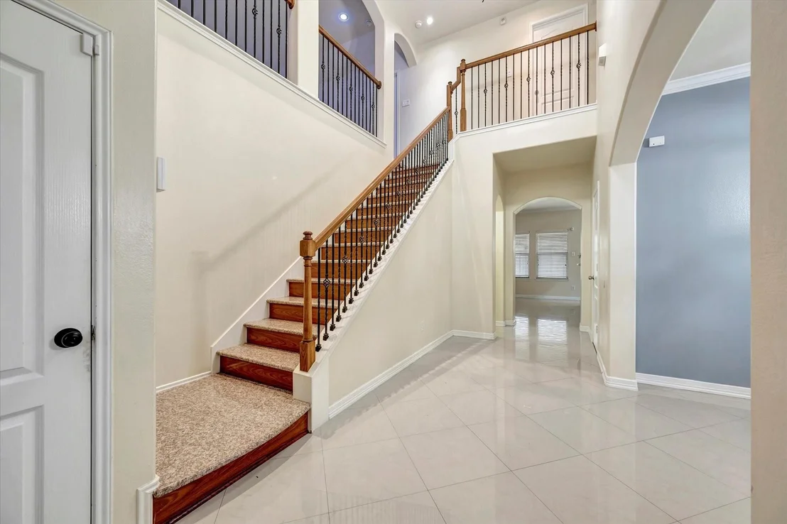 Photo of 1511 Squire Drive