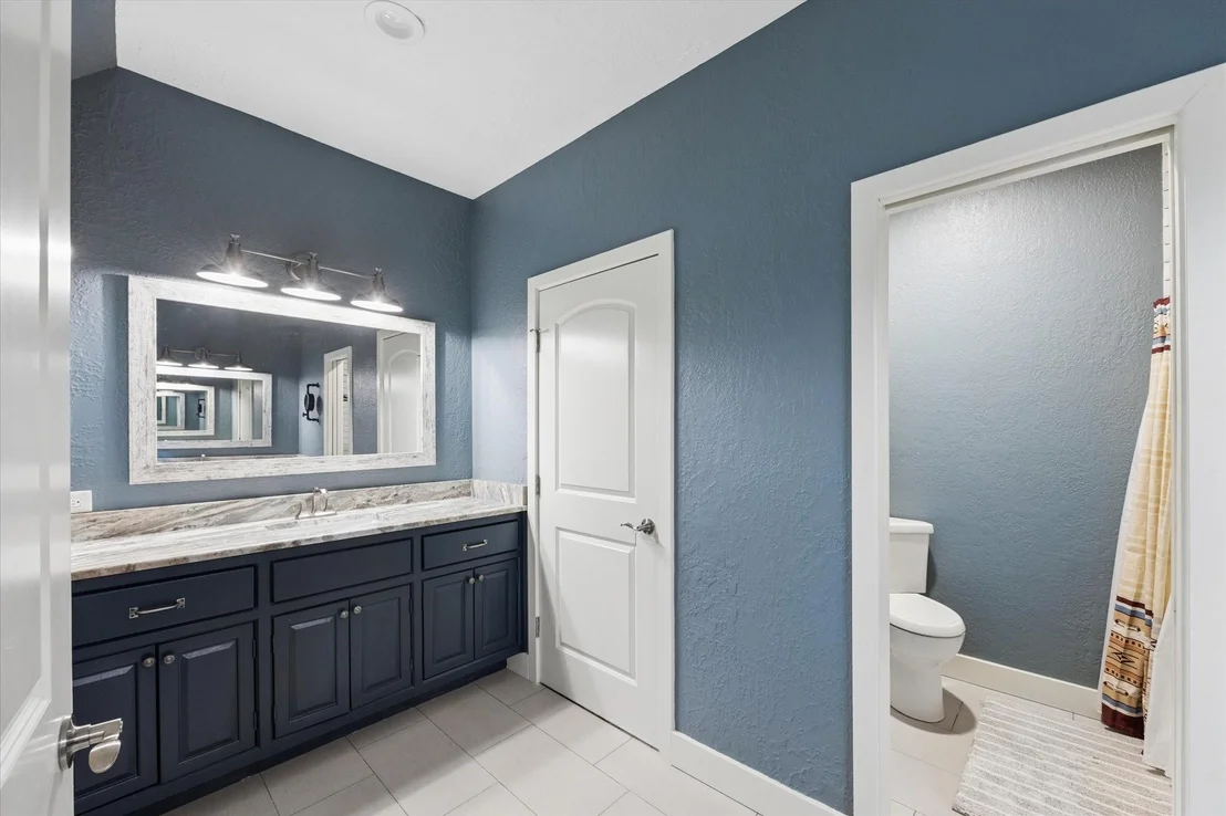 Photo of 10332 Crown Ranch Boulevard