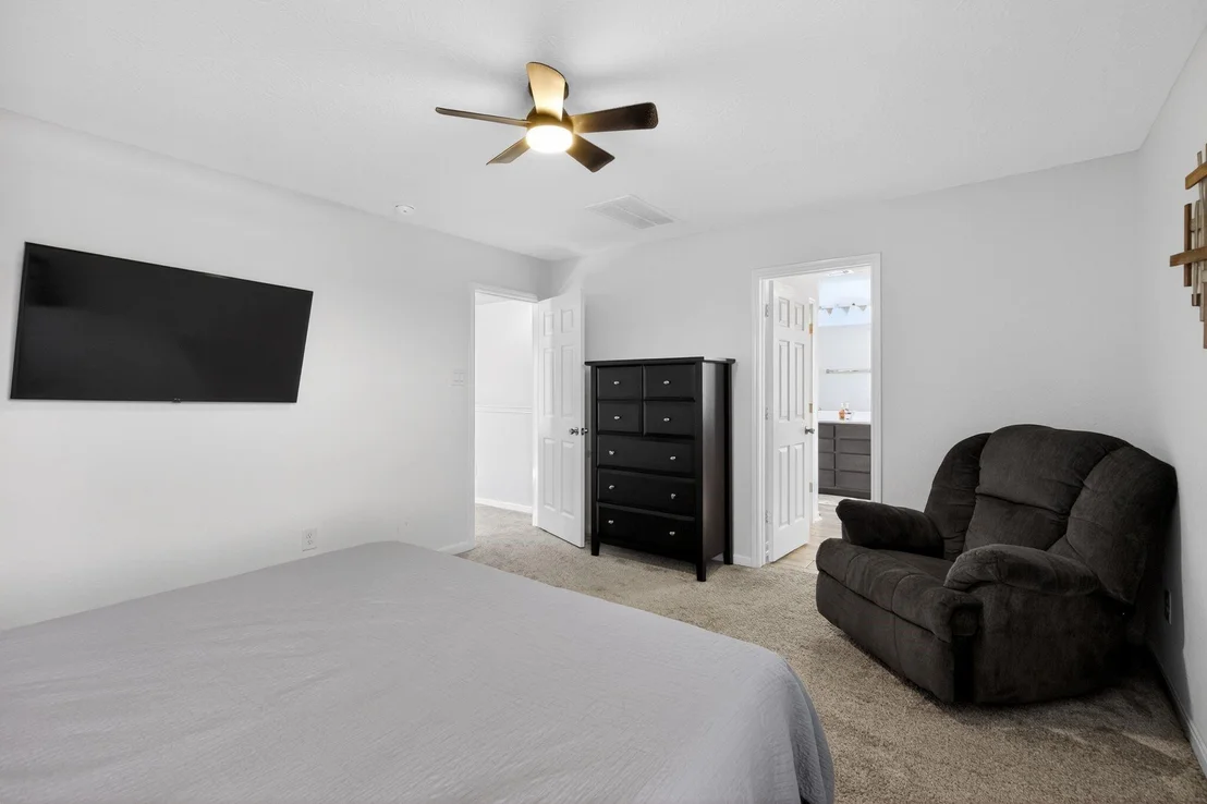 Photo of 15618 Cliffside Arbor Lane