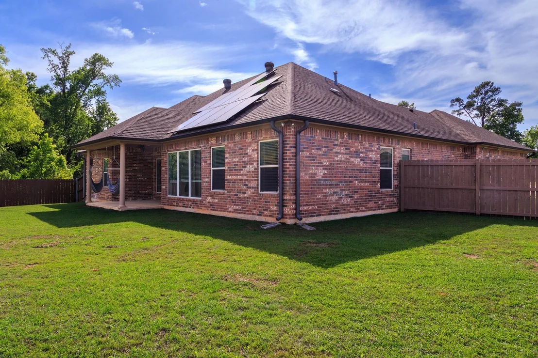 Photo of 124 Lakeway Lane