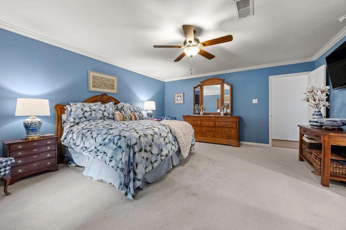 Photo of 14443 Twisted Oak Lane