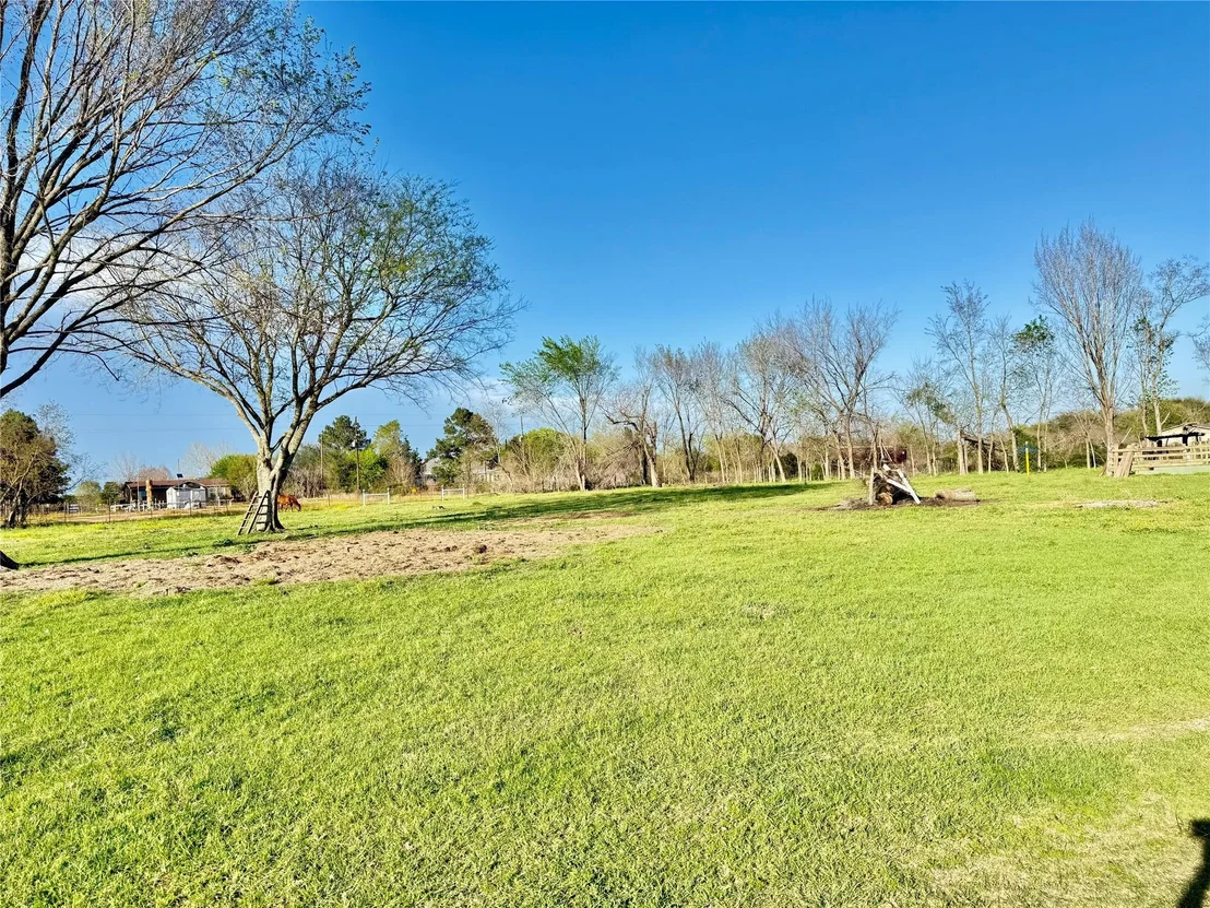 Photo of 29921 Waller Spring Creek Road
