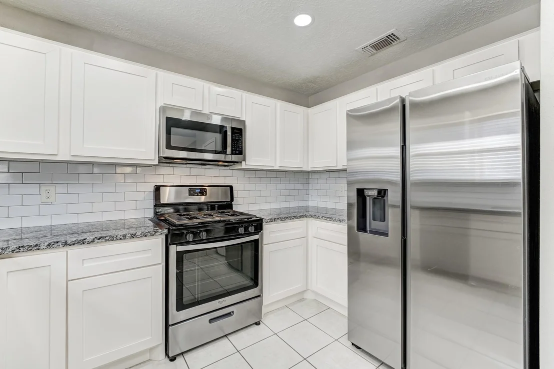 Photo of 16134 Beechnut Street