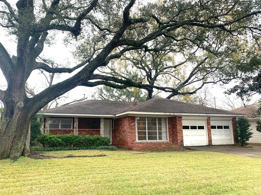 Photo of 4609 Redstart Street