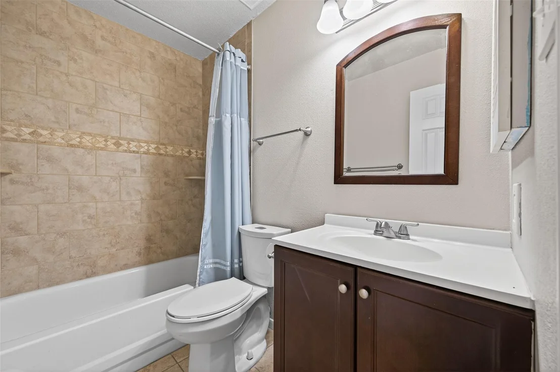 Photo of 18558 Trail Bend Lane