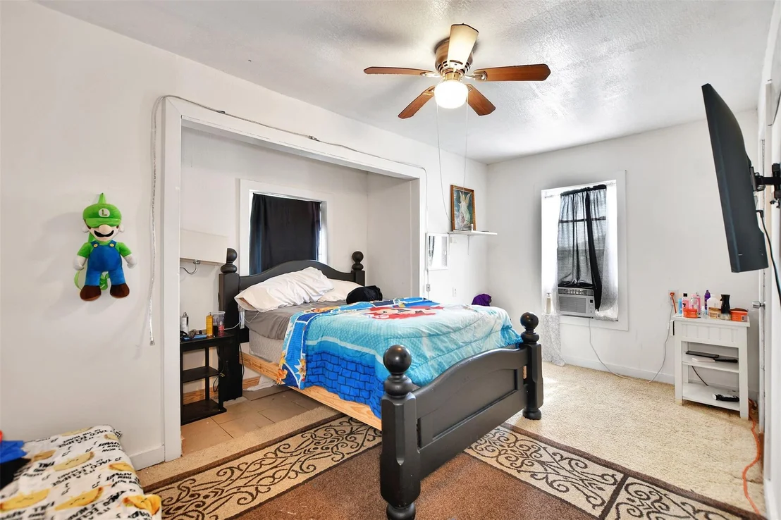 Photo of 4422 Shelton Road