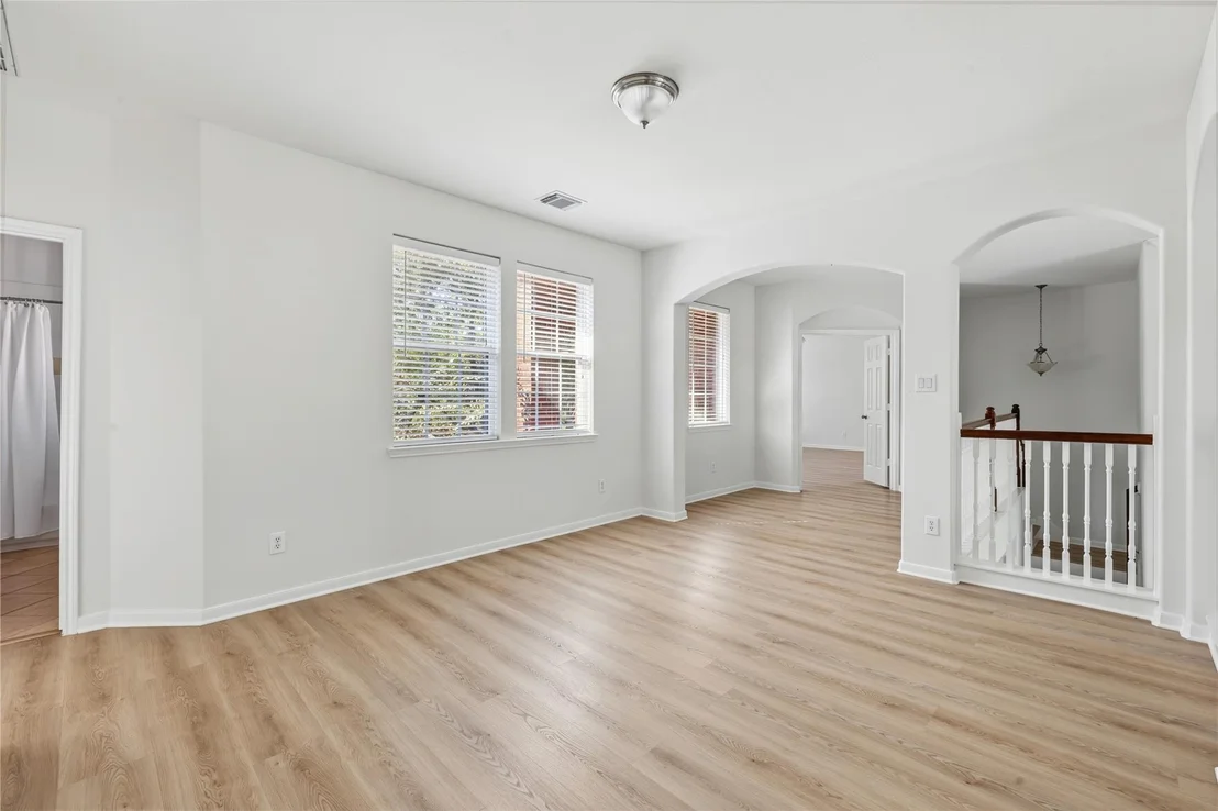 Photo of 8610 Rising Oak Lane