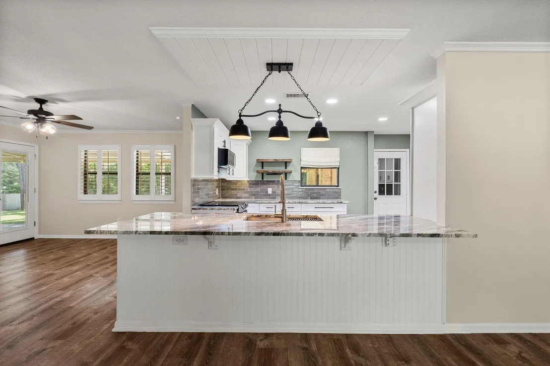 Photo of 129 Pine Valley Drive