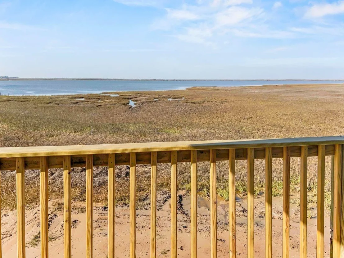 Photo of 1743 Bluewater Highway