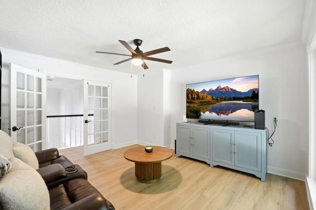 Photo of 1846 Raintree Circle