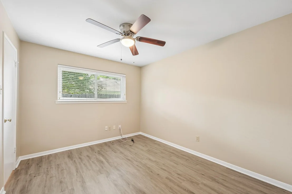 Photo of 11410 Overbrook Lane