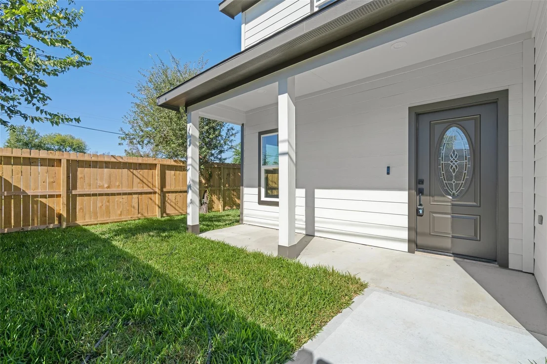 Photo of 813 Barbara Mae Street