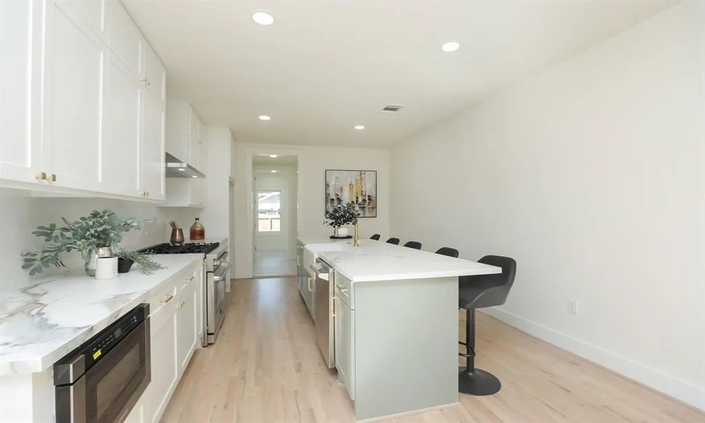 Photo of 915 Key Street