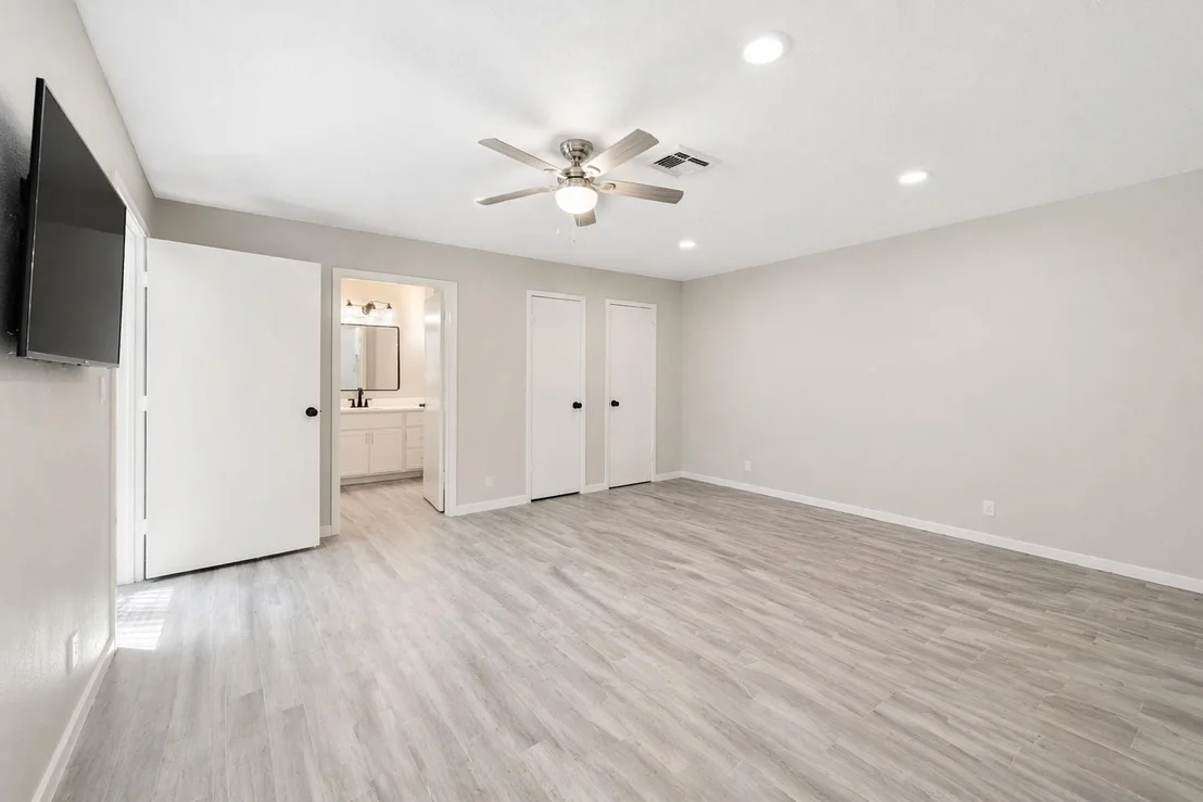 Photo of 6122 Gallant Forest Drive