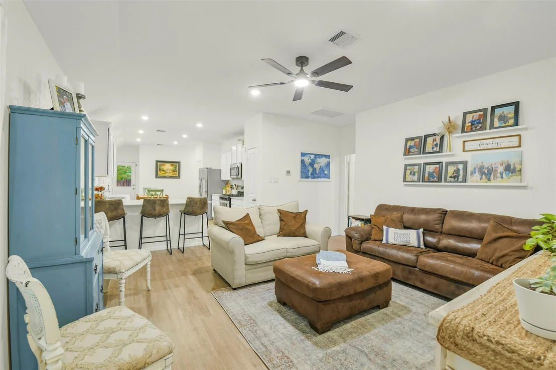 Photo of 19384 Villa Mesa Drive