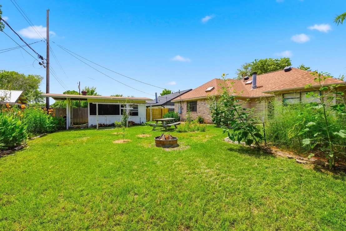 Photo of 3912 Sierra Court