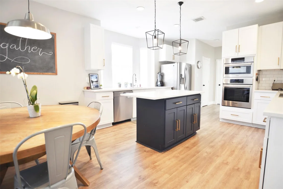 Photo of 506 Windsor Drive