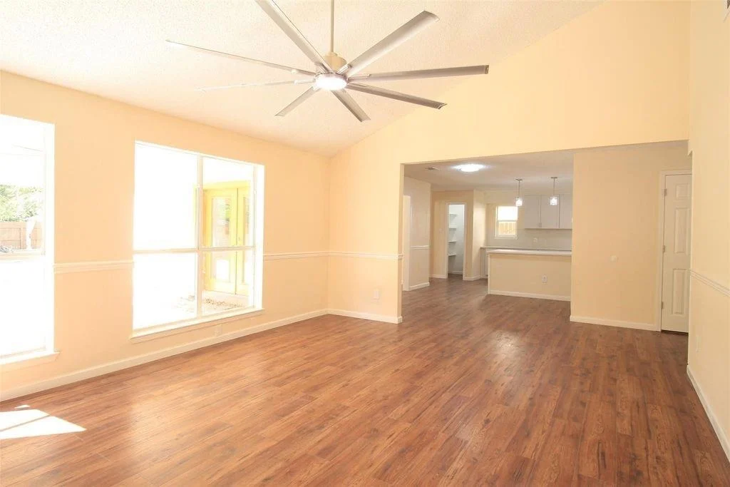 Photo of 8011 Goldengrove Drive