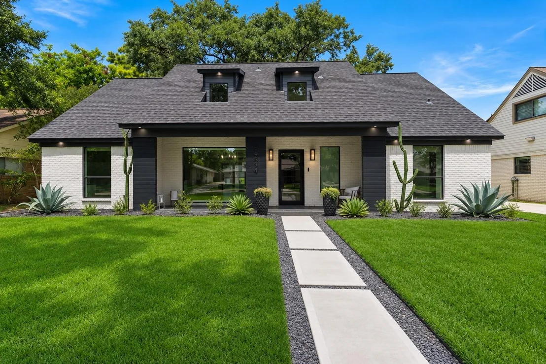 Photo of 5934 Dumfries Drive Drive