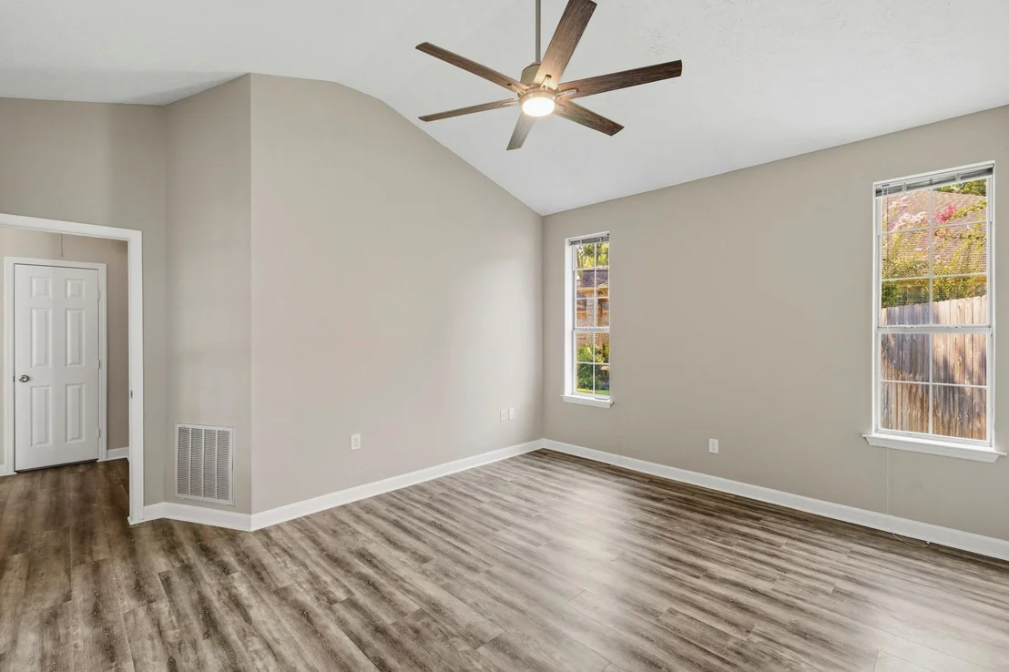 Photo of 1211 Lamplight Trail Drive