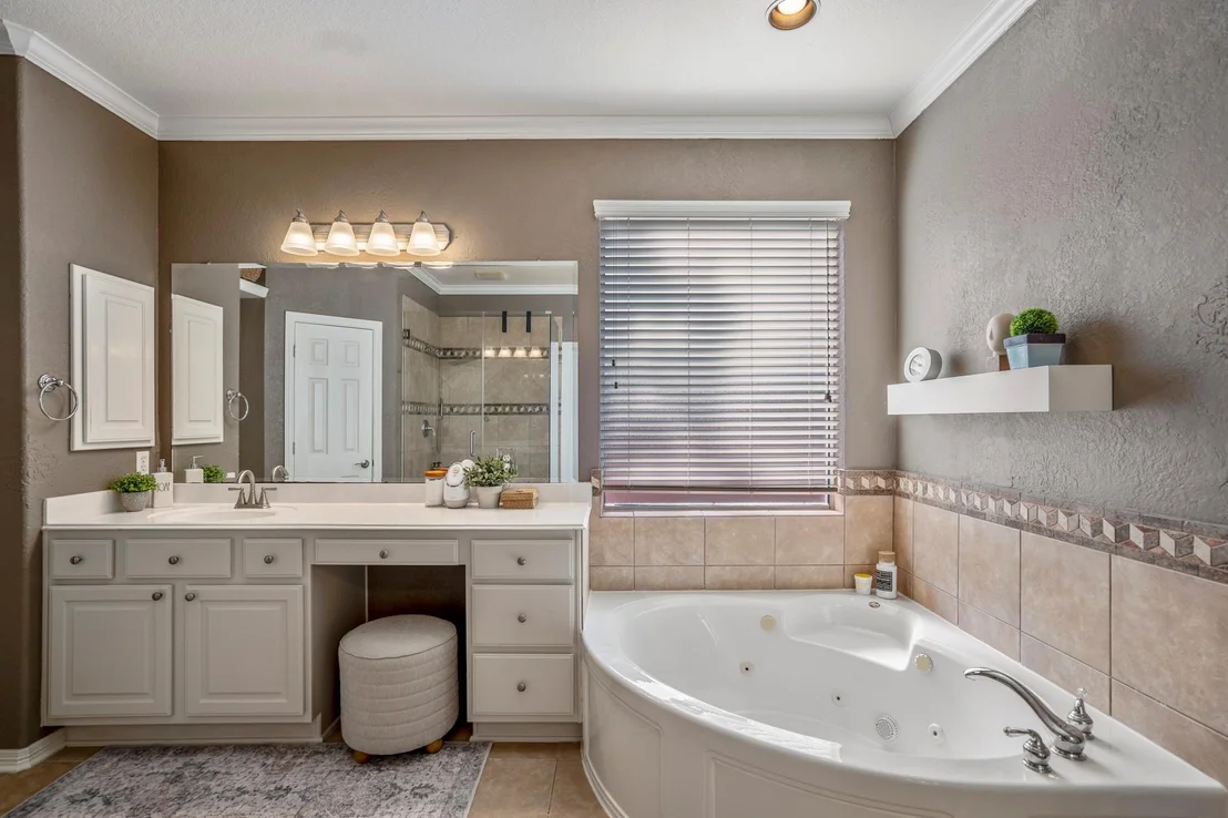Photo of 10203 Earlington Manor Drive