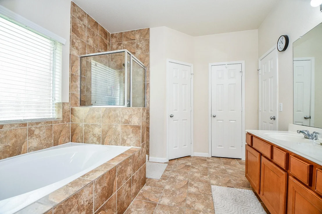 Photo of 5607 Gemstone Park Road