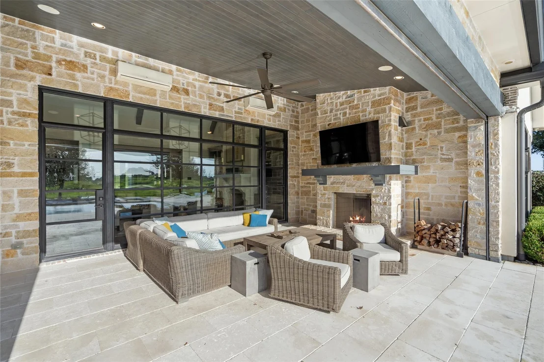 Photo of 6 Enclave Manor Drive