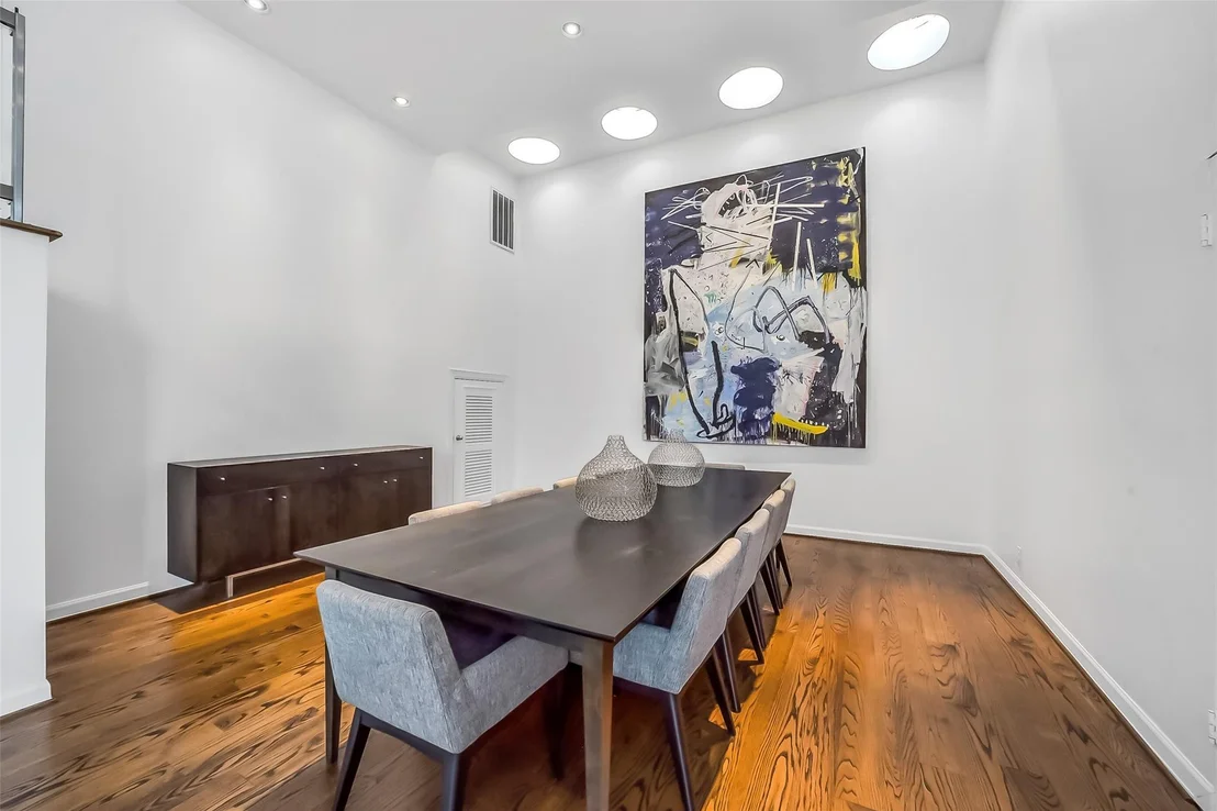 Photo of 5107 Contour Place