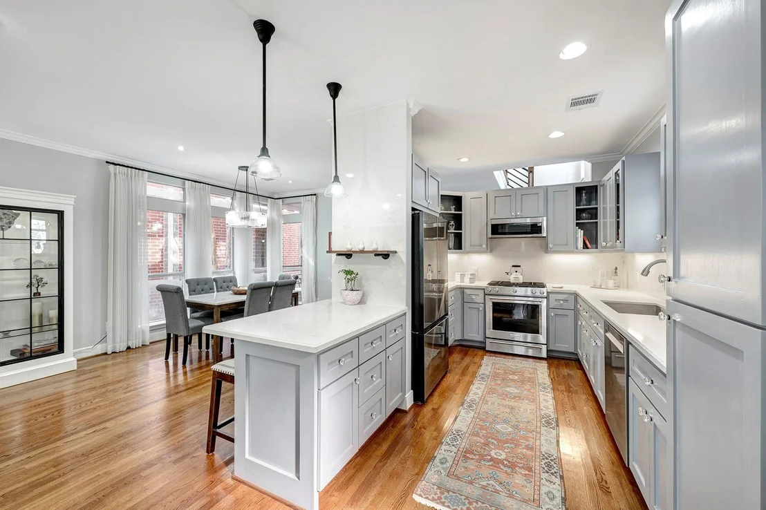 Photo of 312 Knox Street
