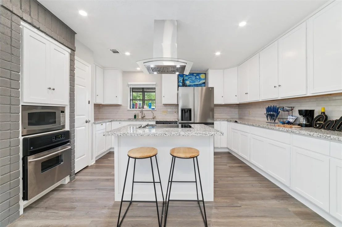 Photo of 12702 Ashford Creek