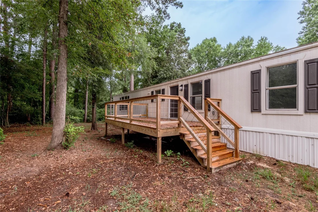 Photo of 352 Cherokee Lane