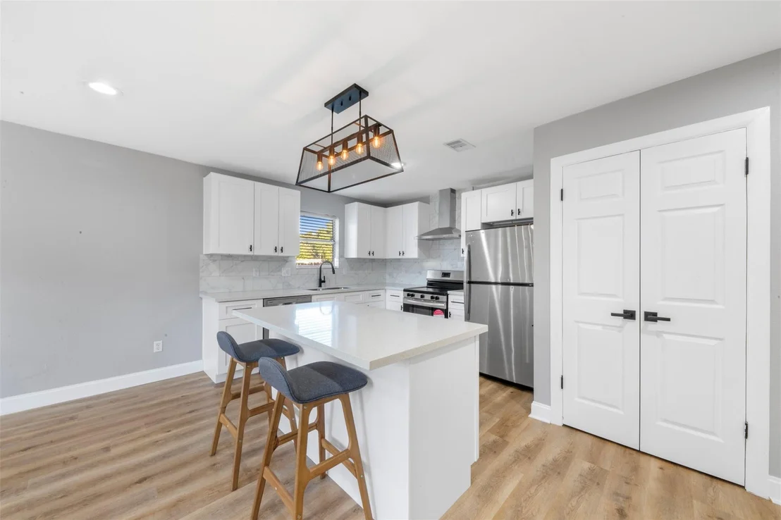 Photo of 6502 Trail Valley Way